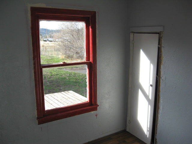 3654 Flint StKlamath Falls, OR, 97601Klamath County