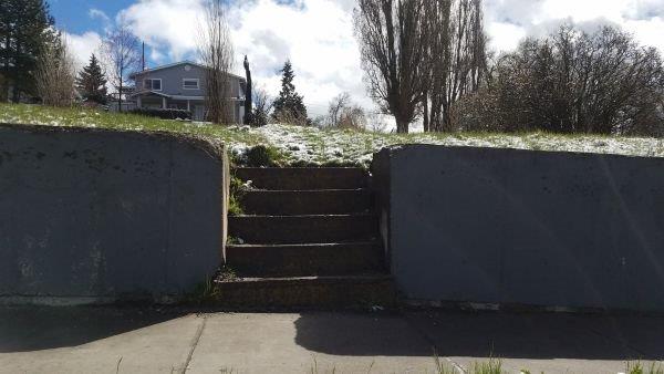 1703 Oregon Avenue, Klamath Falls, OR 97601