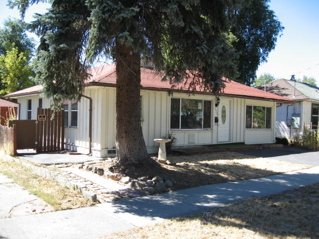 2326 Eberlein AveKlamath Falls, OR, 97601Klamath County