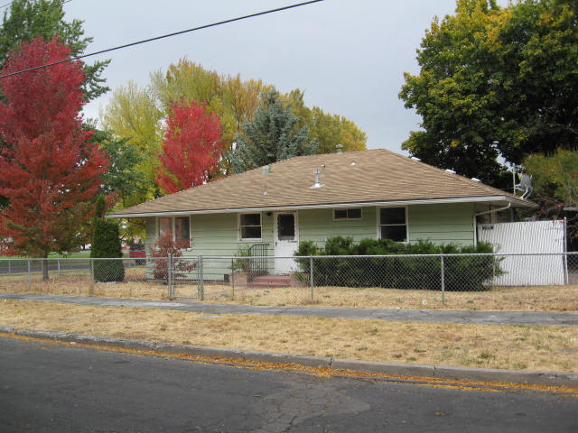 2363 Applegate AveKlamath Falls, OR, 97601Klamath County