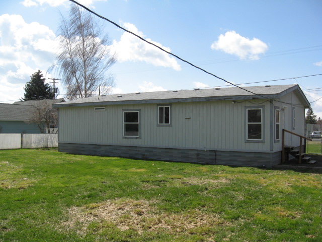 2205 Wiard StKlamath Falls, OR, 97603Klamath County