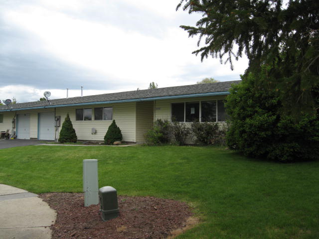 10707 Vincent DrKlamath Falls, OR, 97603Klamath County