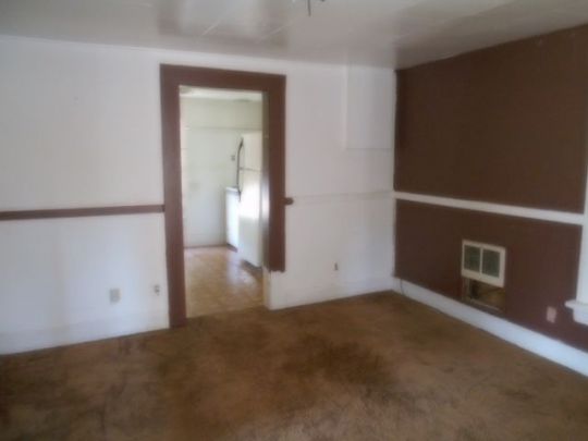 436 S G St, Lakeview, OR 97630