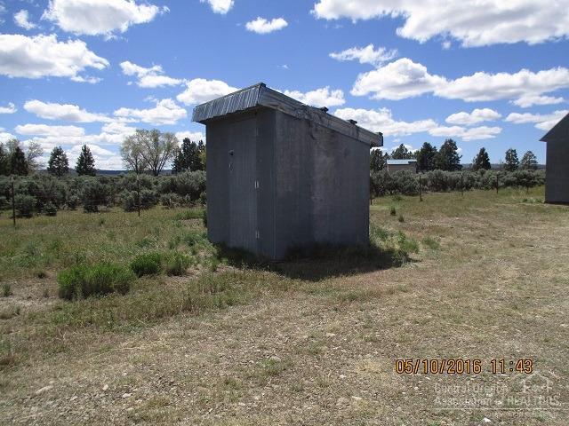 1600-& 1500TLEarl Drive, Christmas Valley, OR 97641