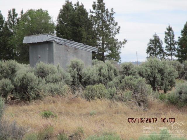 1600-& 1500TLEarl Drive, Christmas Valley, OR 97641