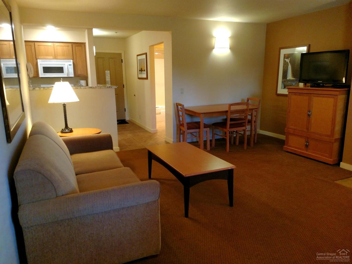 18575 Southwest Century Drive, Bend, OR 97702