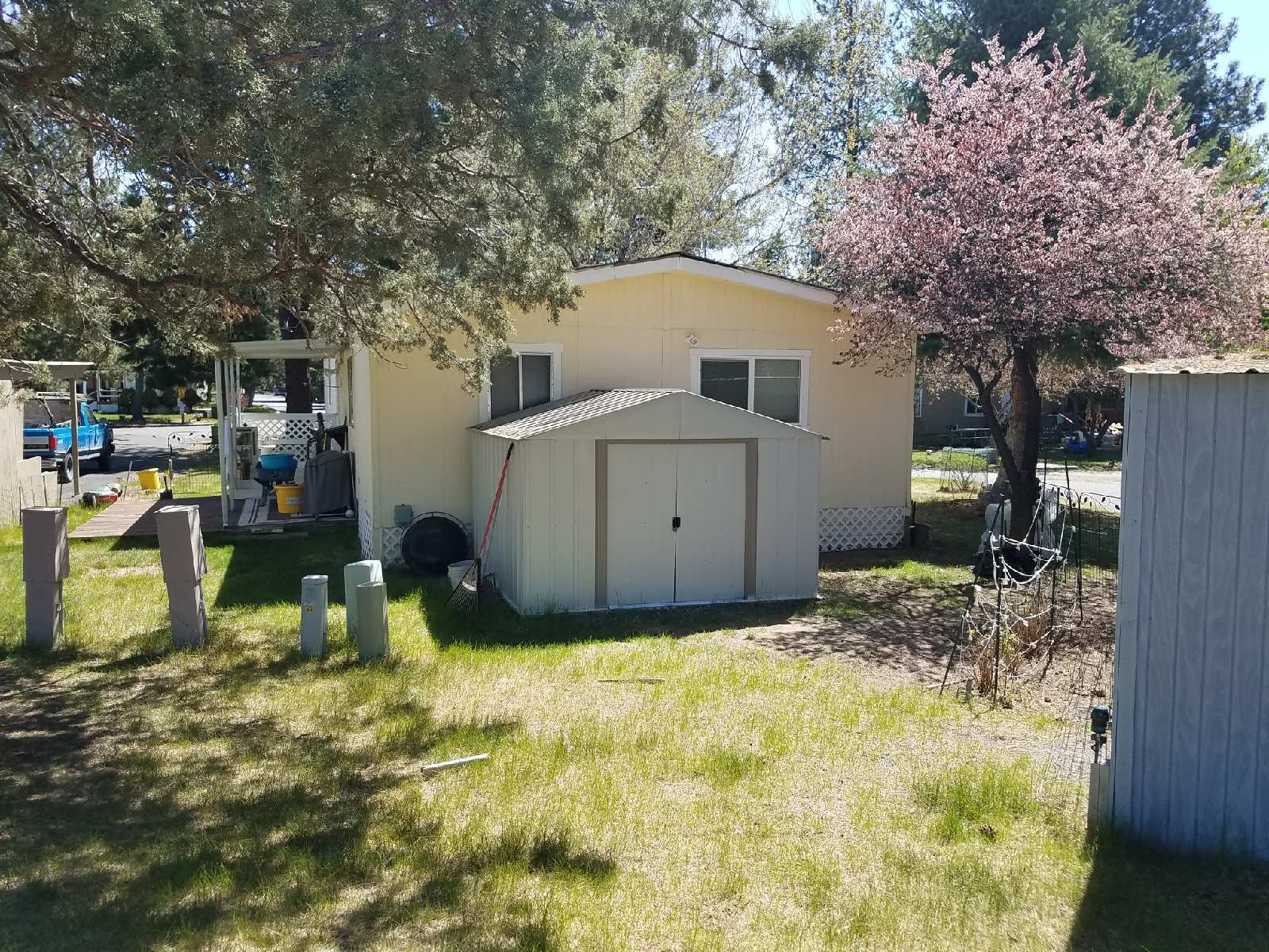 61445 SE 27th Street, Bend, OR 97702