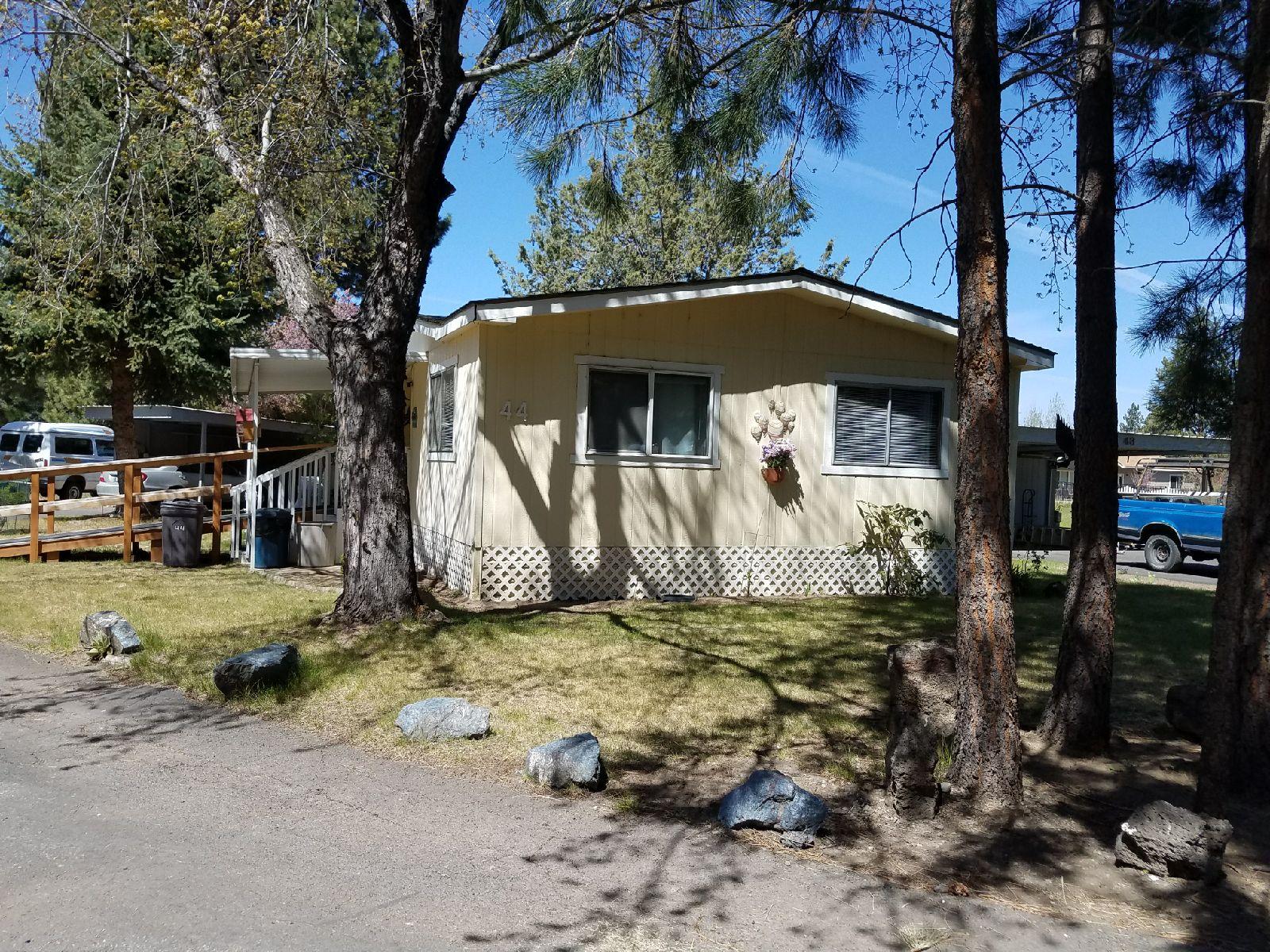 61445 SE 27th Street, Bend, OR 97702