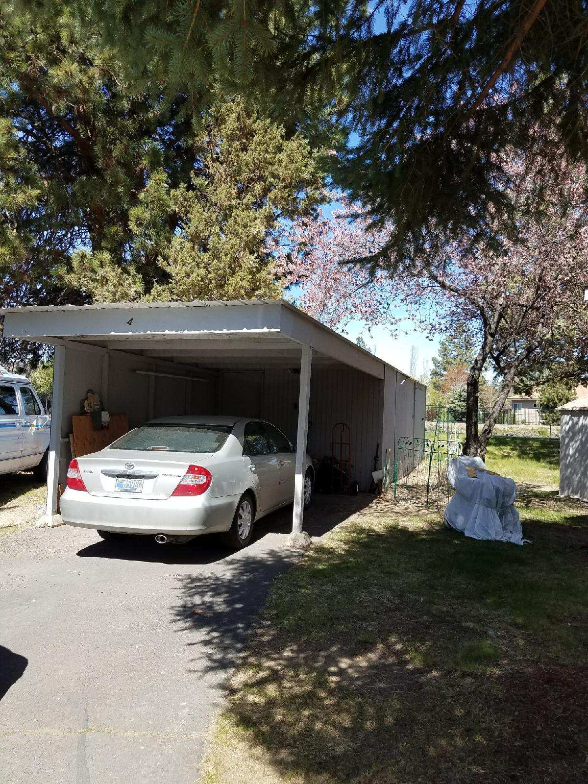 61445 SE 27th Street, Bend, OR 97702