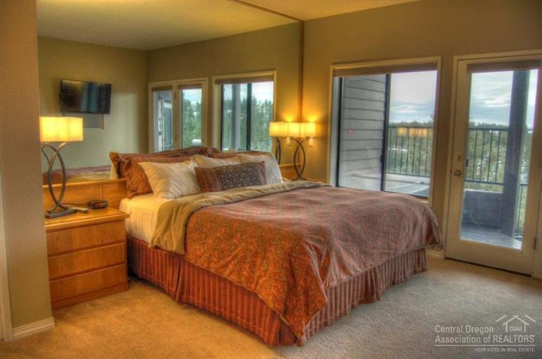 19717Mt Bachelor Drive, Bend, OR 97702