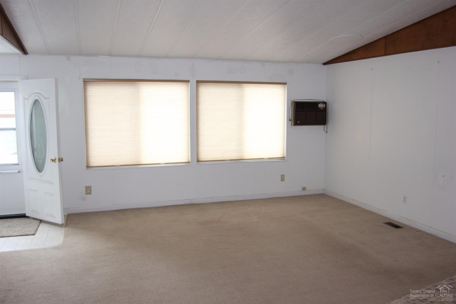 1001 Southeast 15th Street, Bend, OR 97702