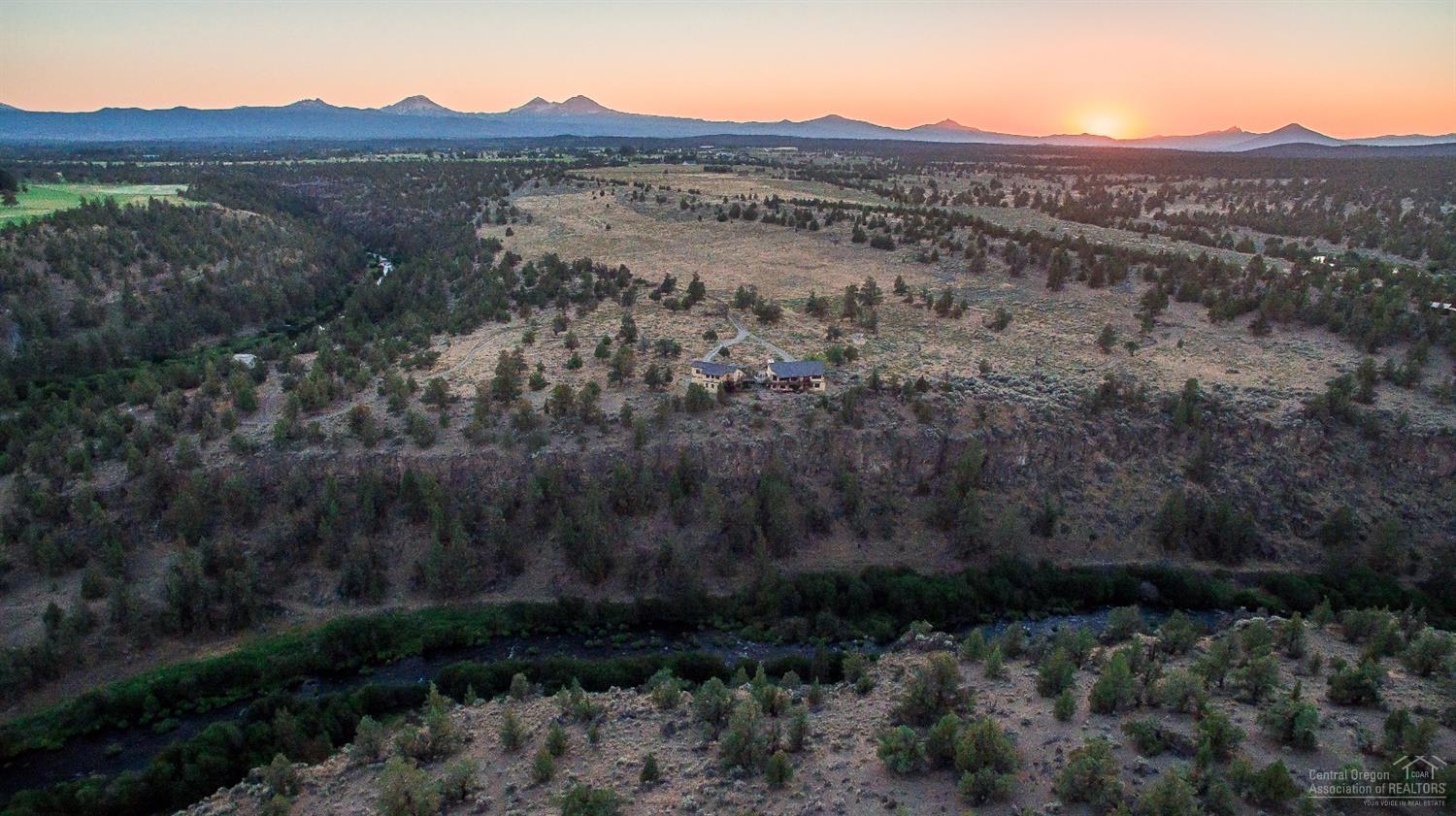 20925 Harper Road, Bend, OR 97703