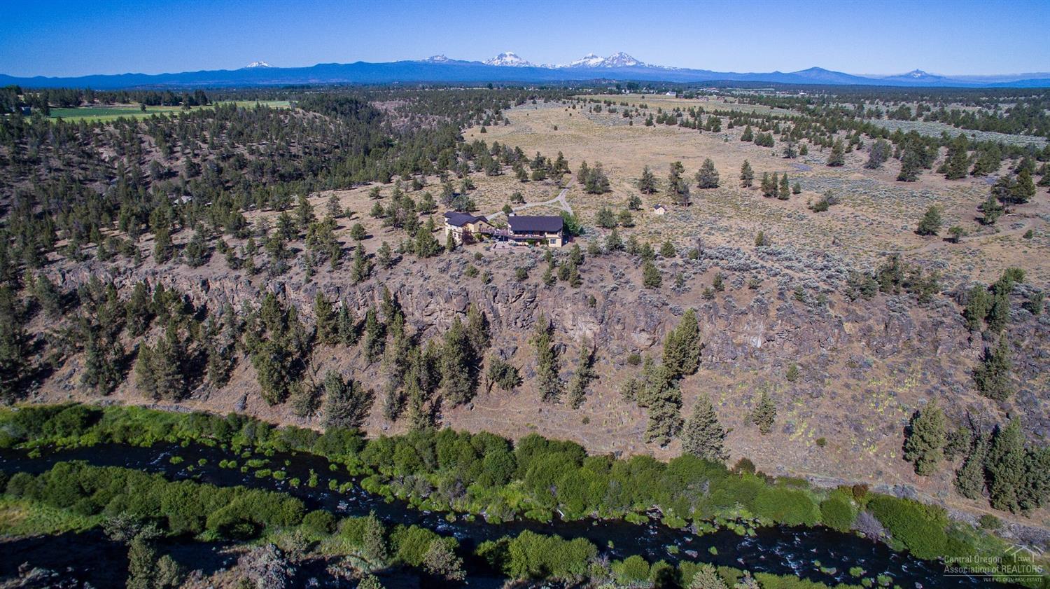 20925 Harper Road, Bend, OR 97703