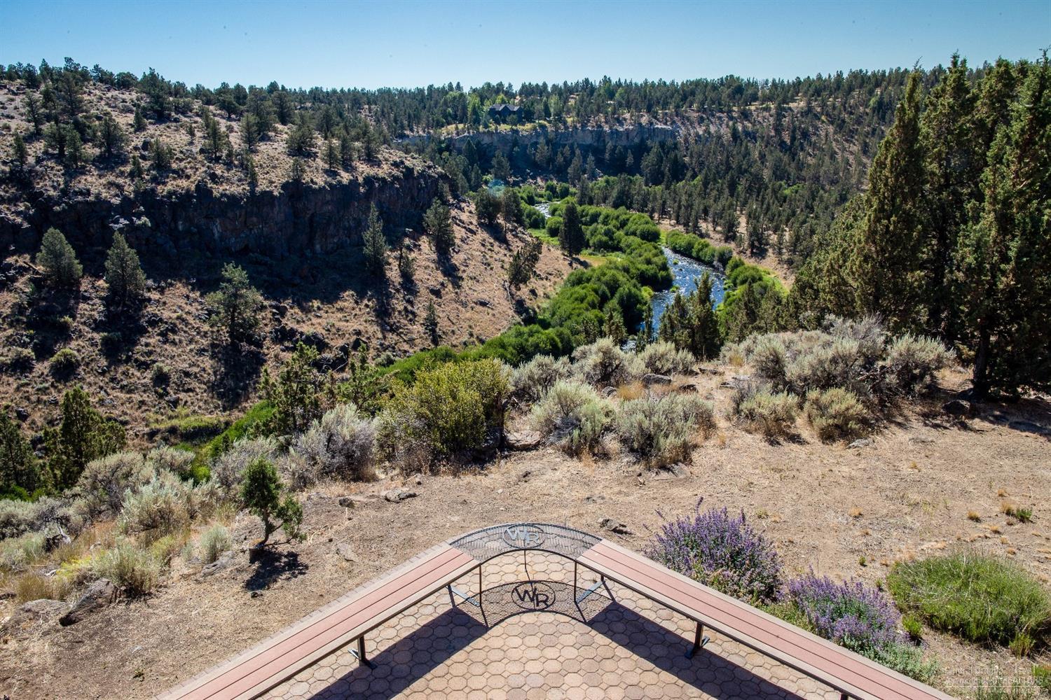 20925 Harper Road, Bend, OR 97703