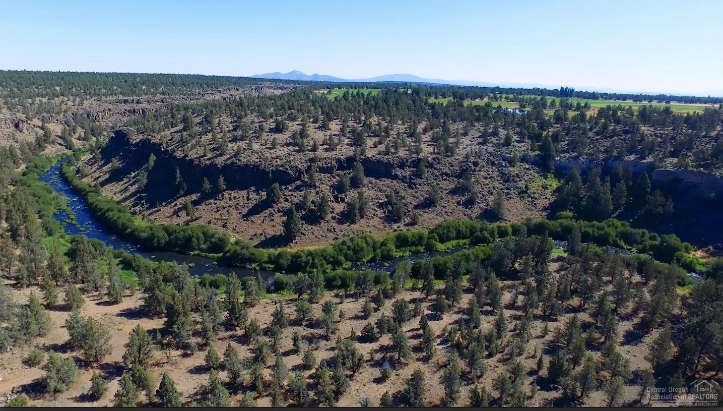 20925 Harper Road, Bend, OR 97703