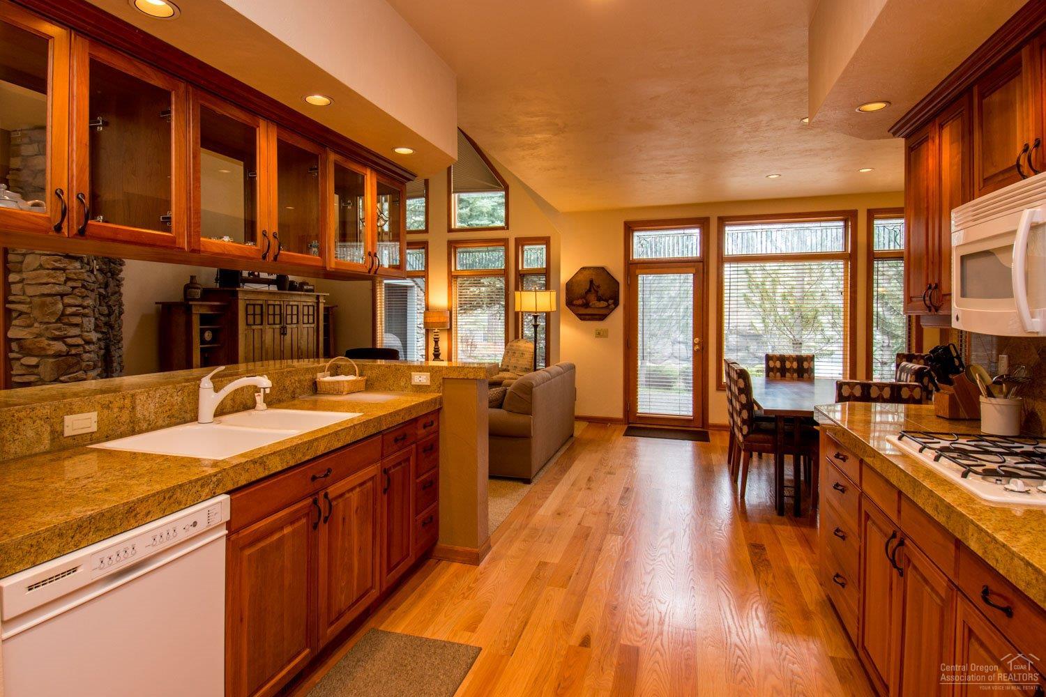 3-BStoneridge Condo, Sunriver, OR 97707