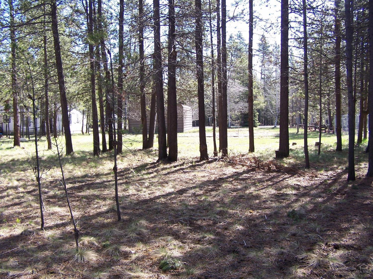 55627 Southwest Swan Road, Bend, OR 97707