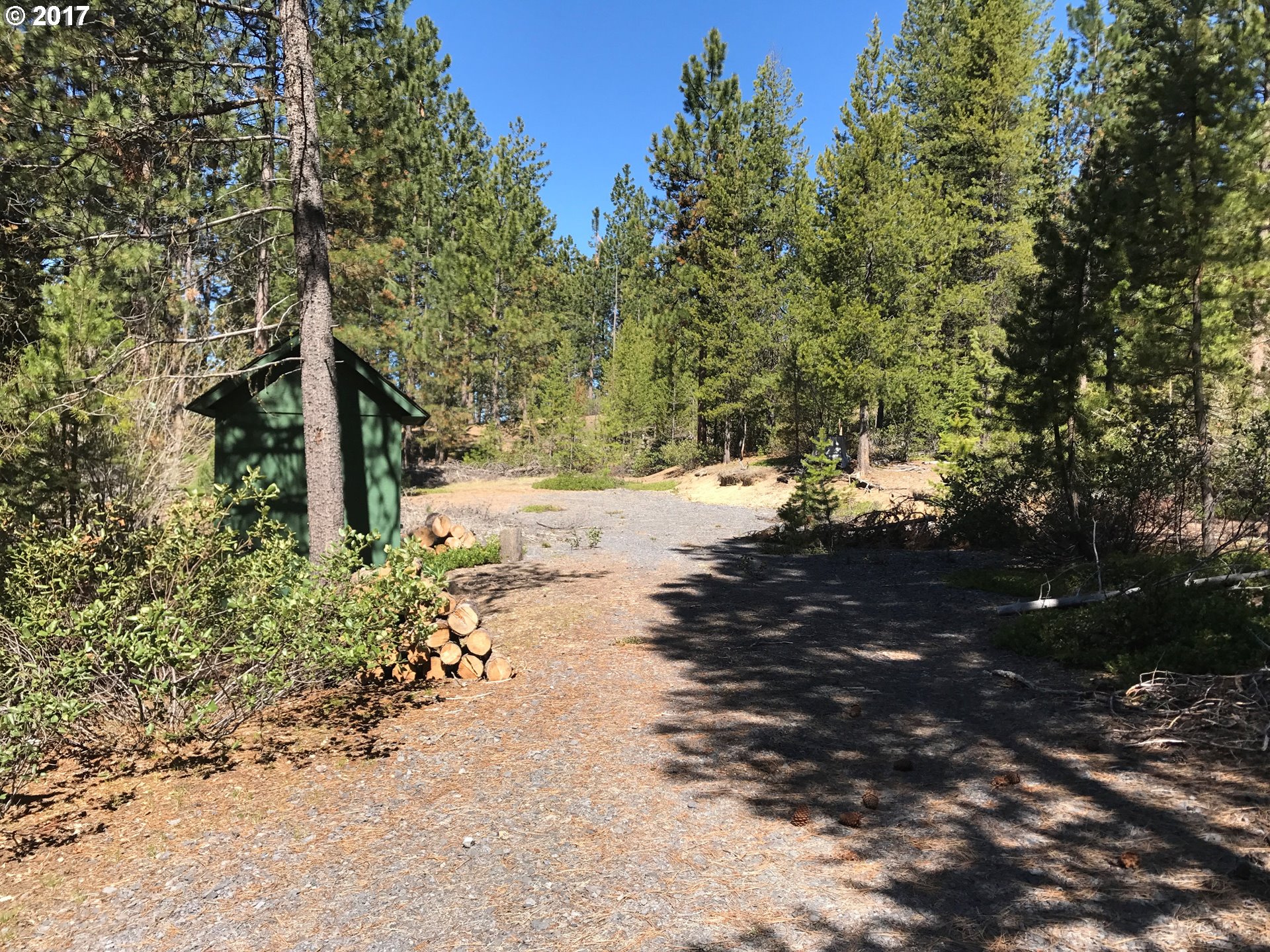 Red Cone DR, Crescent Lake, OR 97733