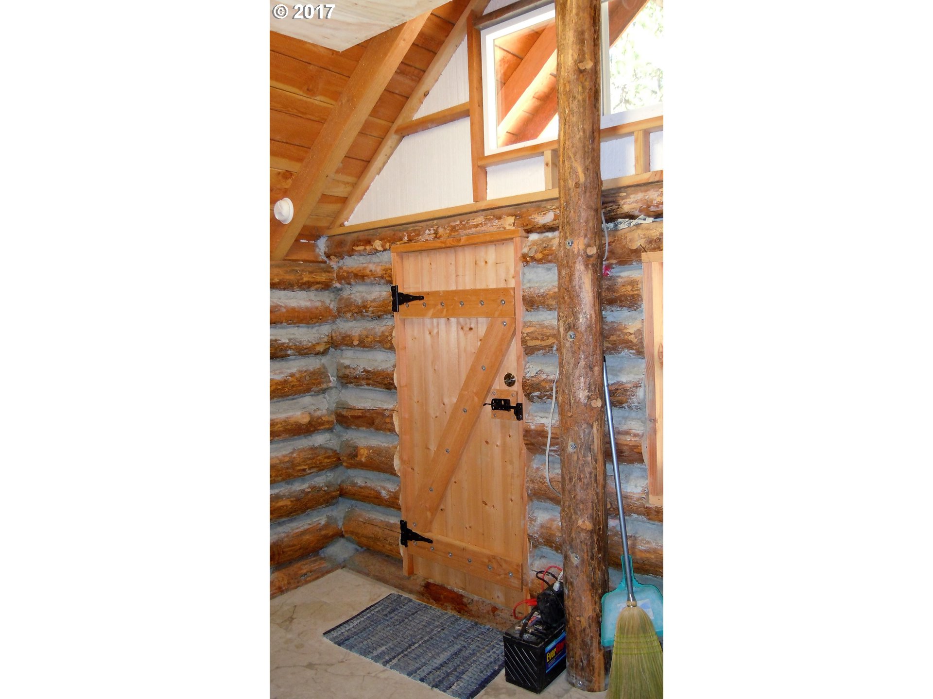 schoonover 8, Crescent Lake, OR 97733