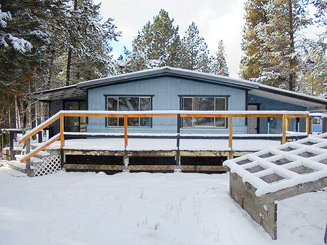 745 Hackett DriveLa Pine, OR, 97739Klamath County