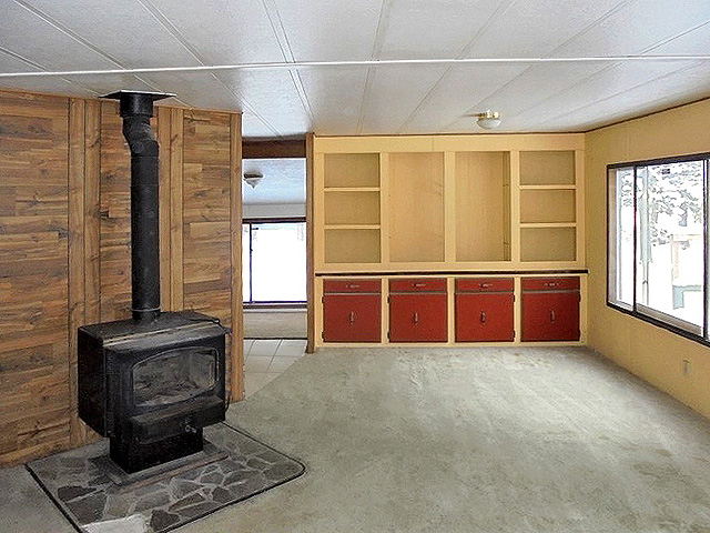 745 Hackett DriveLa Pine, OR, 97739Klamath County