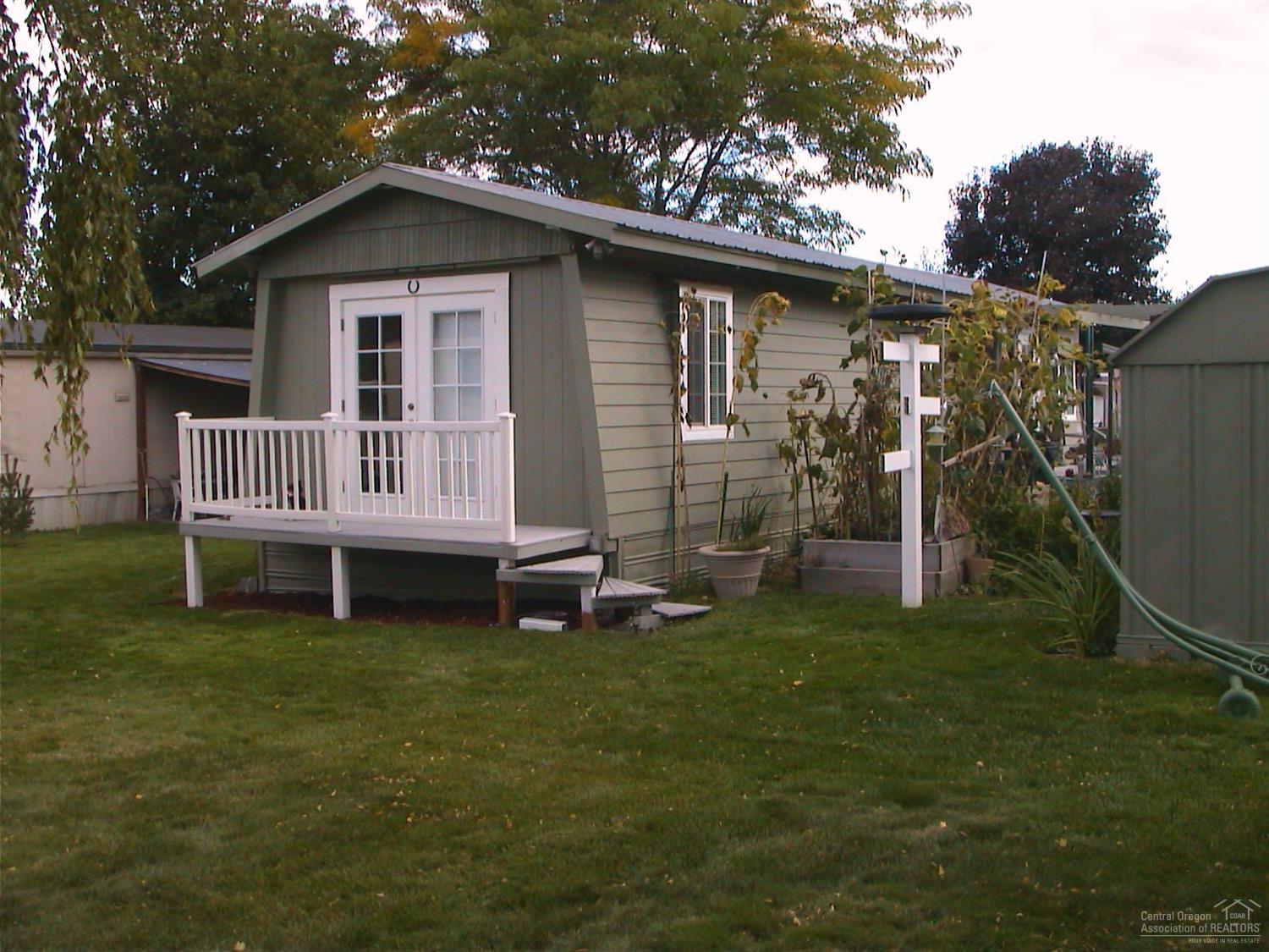 200 Southwest D Street, Madras, OR 97741