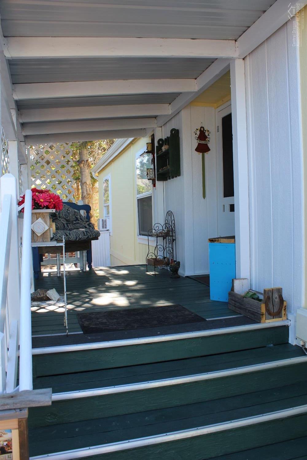 185 Northwest Harwood Street, Prineville, OR 97754