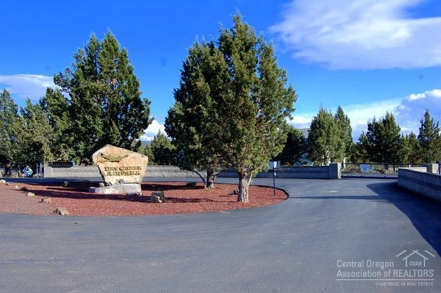 2210 SE Blue Skies Lane, Prineville, OR 97754