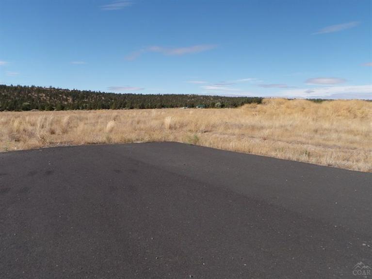 12323-TL 705 Southeast Redtail Lane, Prineville, OR 97754