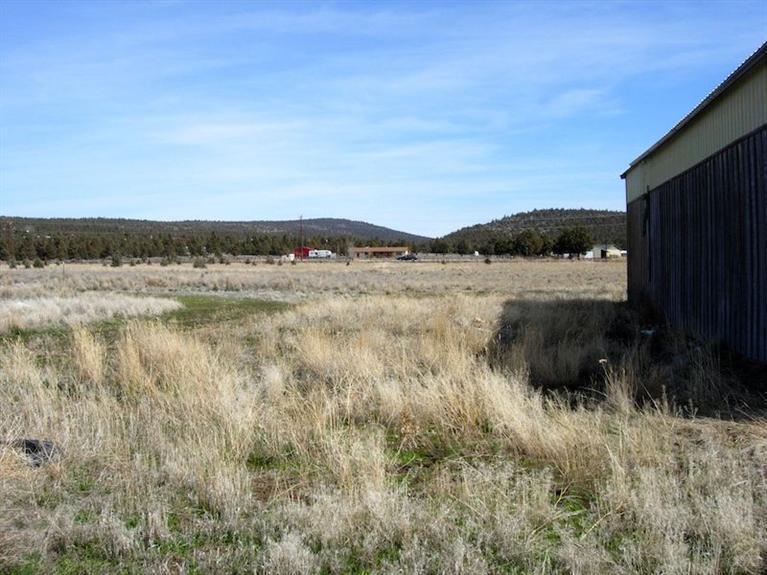 12322-TL 702 Southeast Redtail Lane, Prineville, OR 97754
