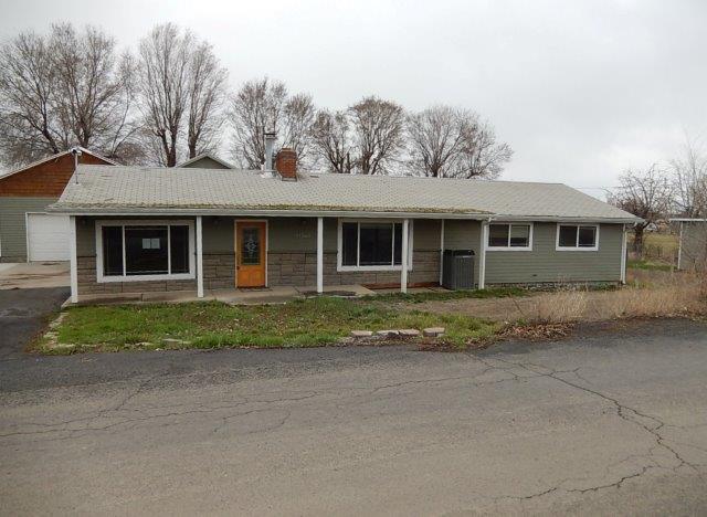 71560 SW Lake DrPendleton, OR, 97801Umatilla County