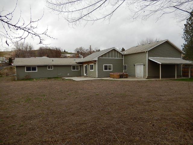 71560 SW Lake DrPendleton, OR, 97801Umatilla County