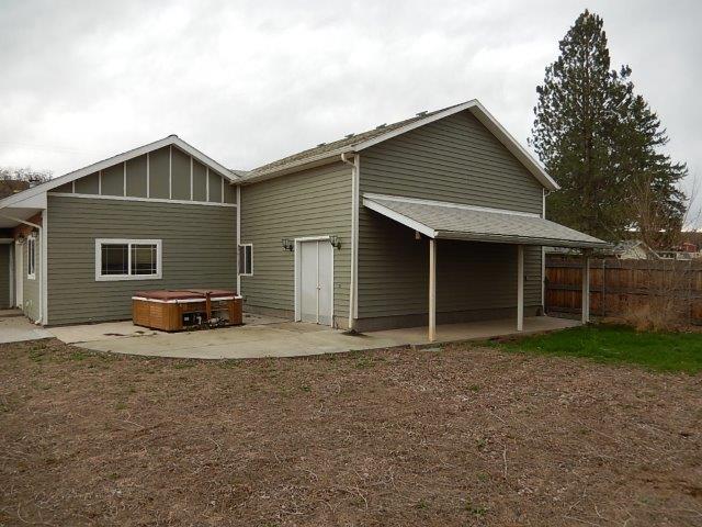 71560 SW Lake DrPendleton, OR, 97801Umatilla County