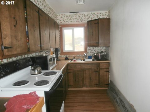 250 ASH CT, Arlington, OR 97812