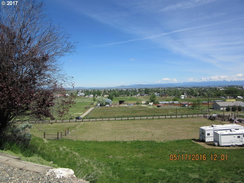 Grace St., Baker City, OR 97814
