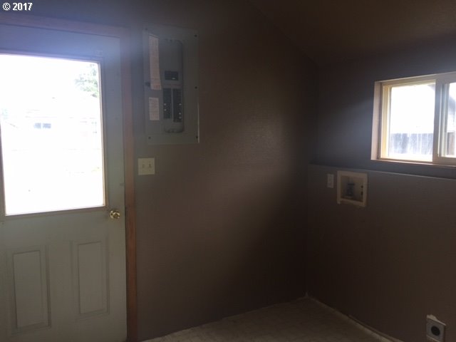 1020 WALNUT ST, Baker City, OR 97814