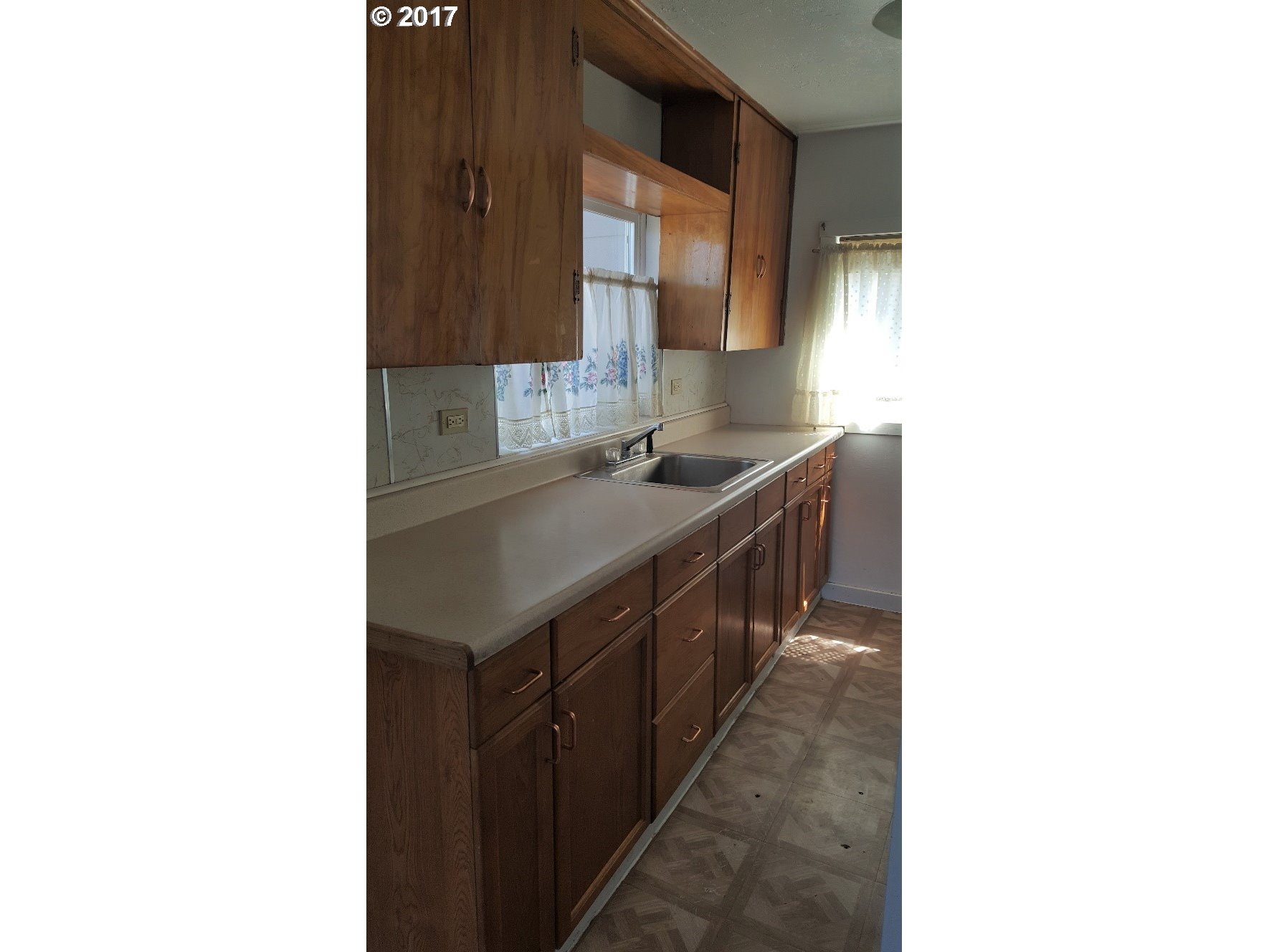 2431 CAMPBELL ST, Baker City, OR 97814