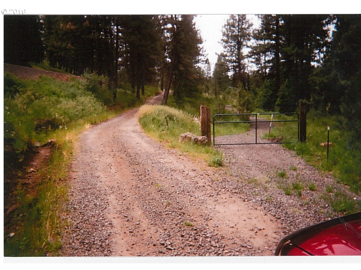 South Highway 395 HWY S, OR 97817