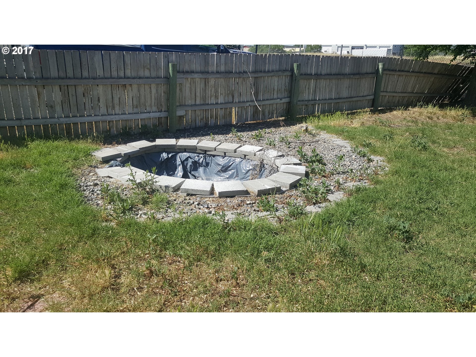 250 W BEEBE AVE, Hermiston, OR 97838