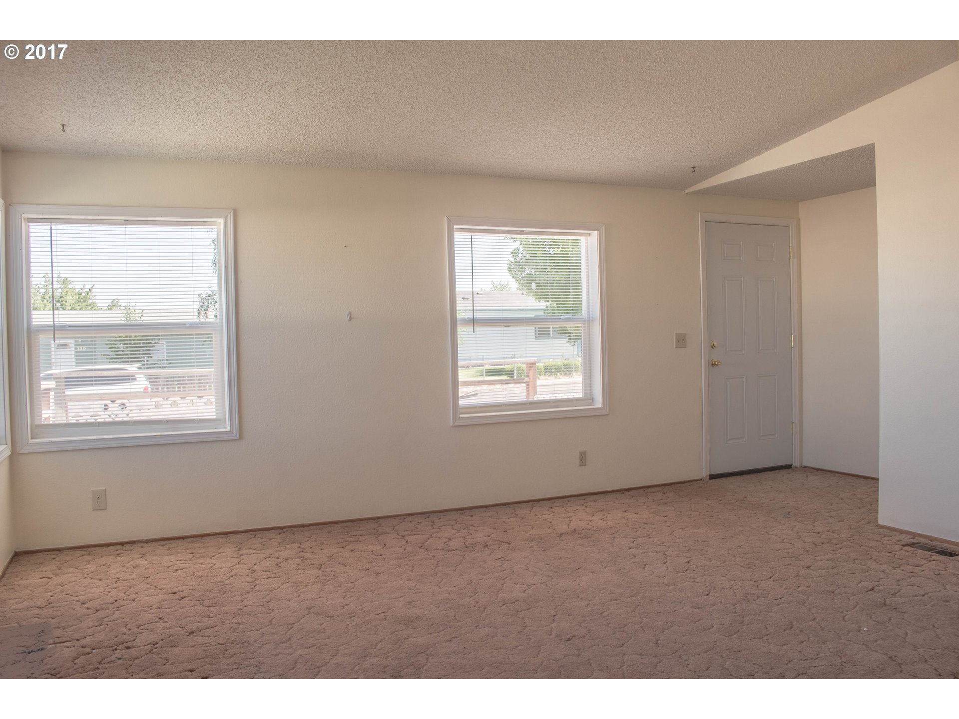 110 ROSALYNN DR, Stanfield, OR 97875