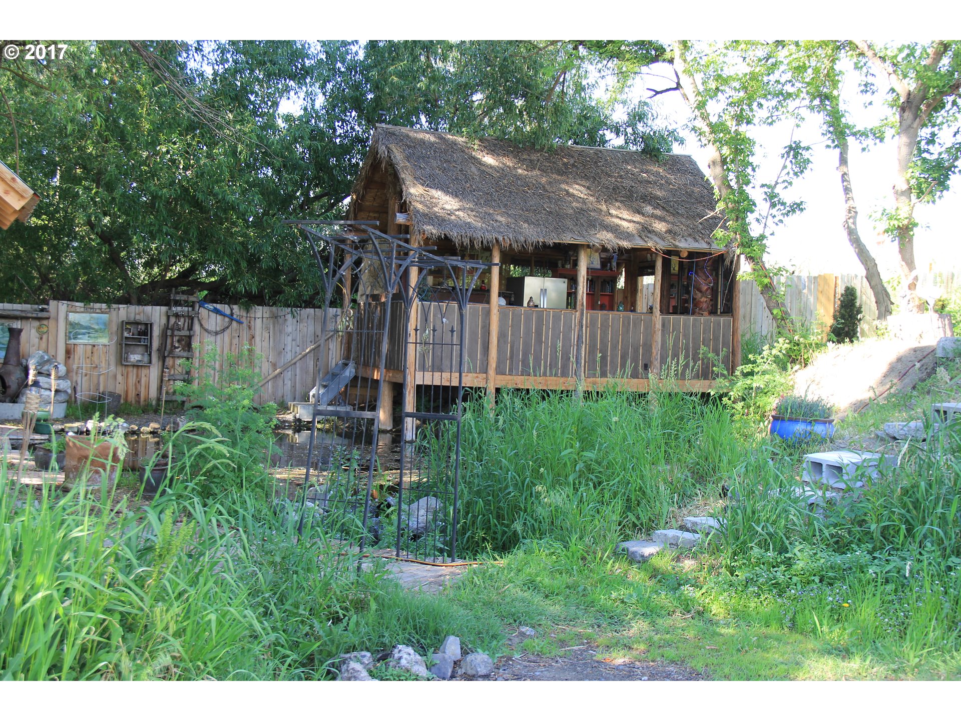 81843 UMATILLA RIVER RD, Umatilla, OR 97882