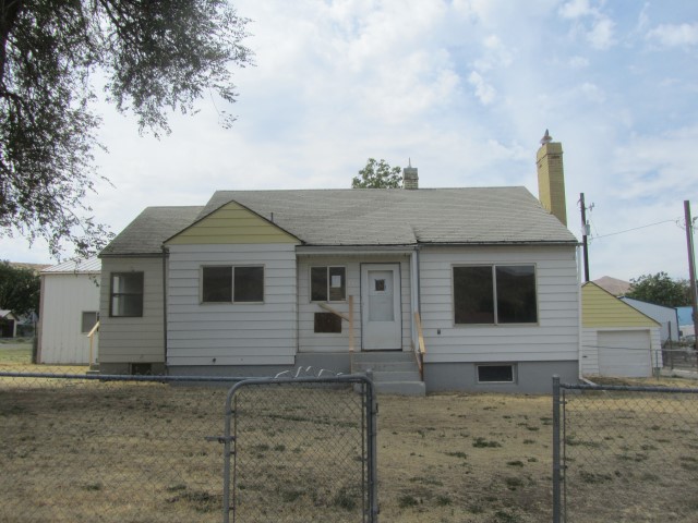 475 3rd St EHuntington, OR, 97907Baker County