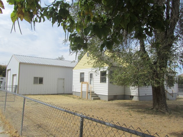 475 3rd St EHuntington, OR, 97907Baker County
