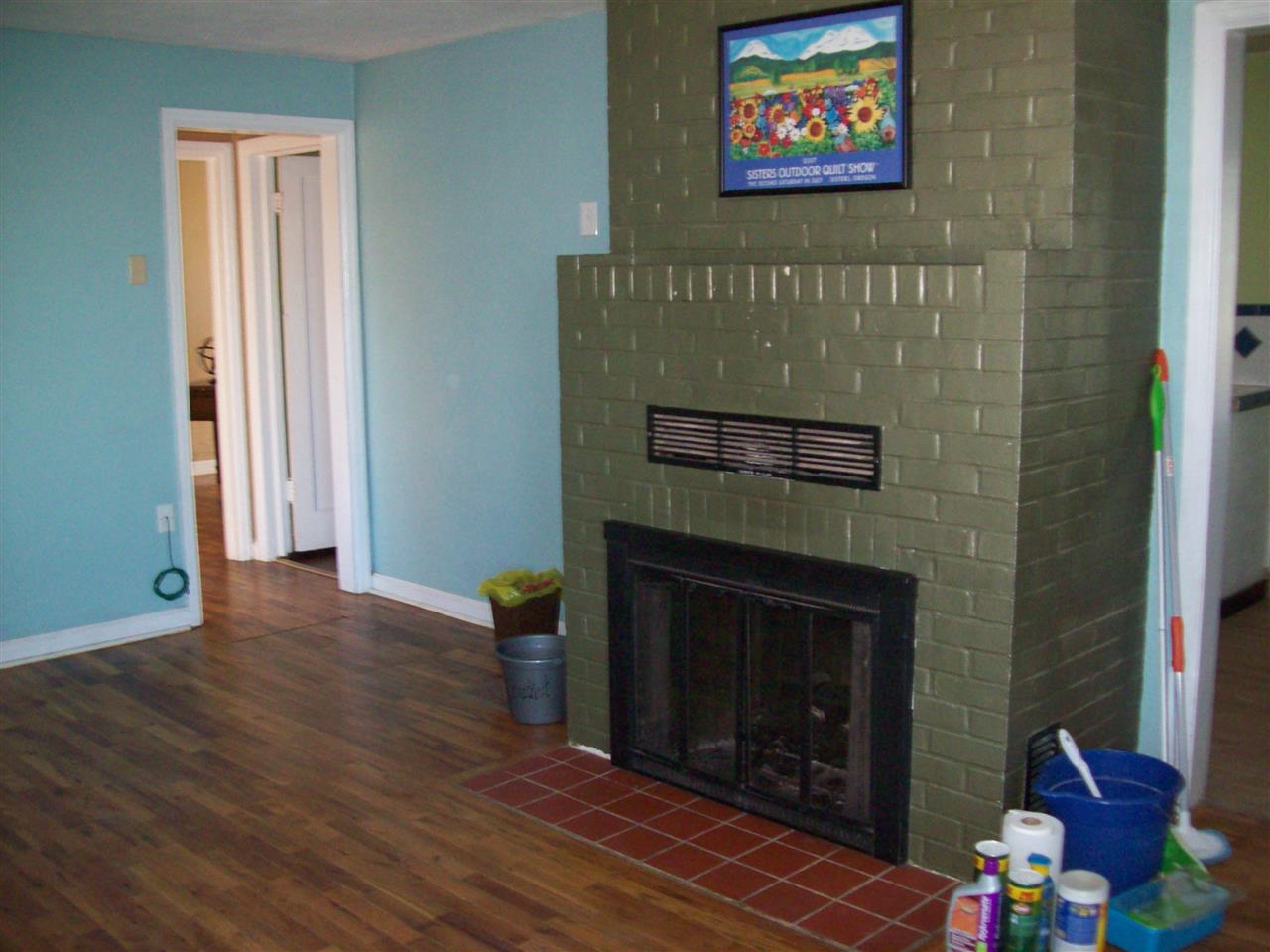 1077 SW 9th Ave., Ontario, OR 97914