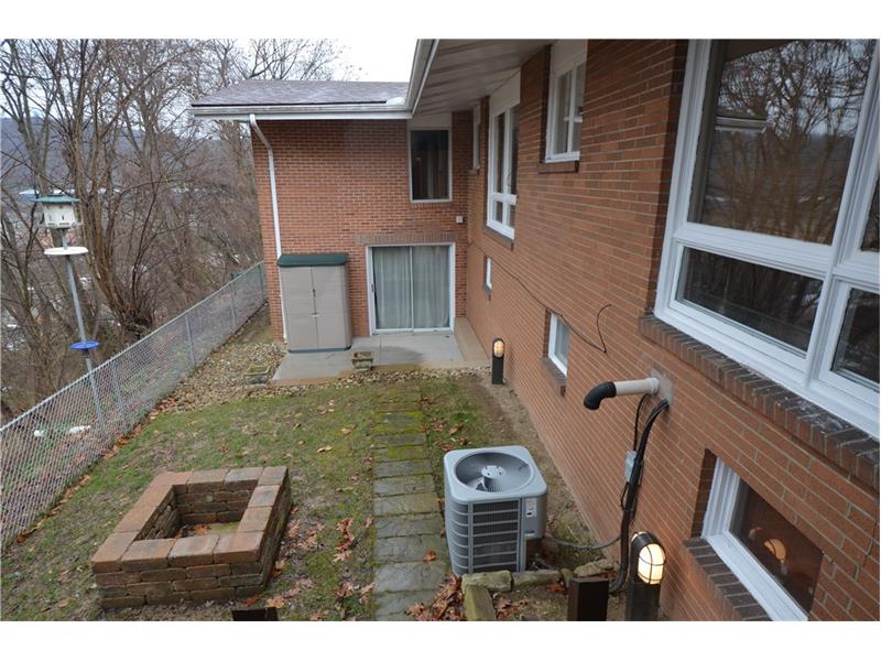 174 Grandview Way, Charleroi Boro, PA 15022