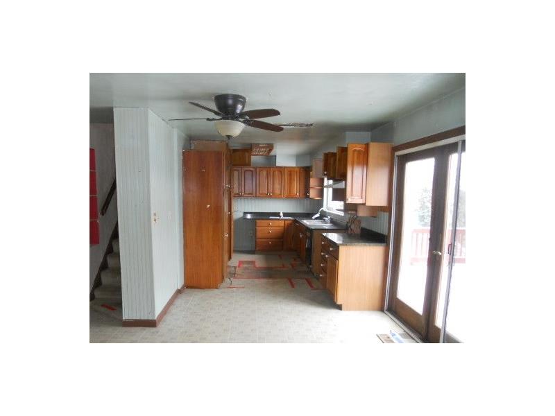 9448 Viewcrest Dr., McCandless, PA 15101