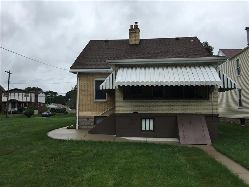 1811 Walnut St, Heidelberg, PA 15106