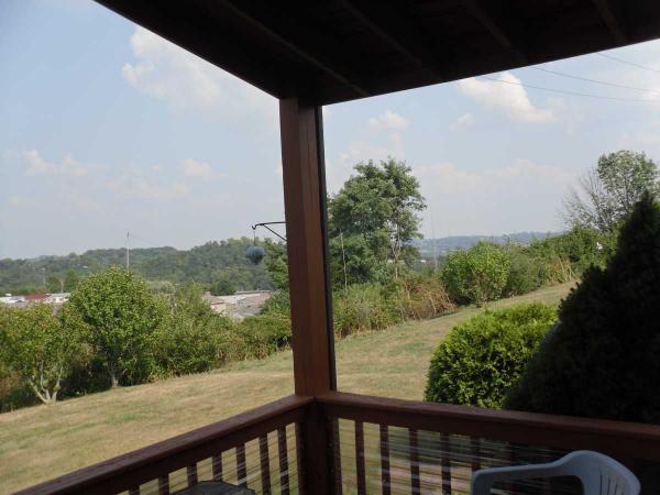 Cloverleaf Estates West741 Northridge DriveCarnegie, PA 15106