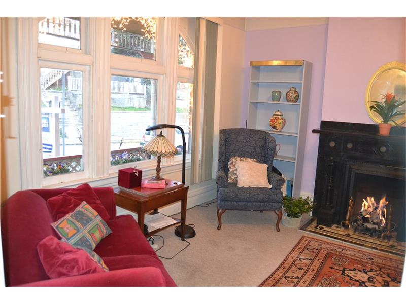 58 Greenbush, Mt Washington, PA 15211