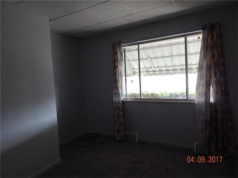 618 Boggs Ave, Mt Washington, PA 15211